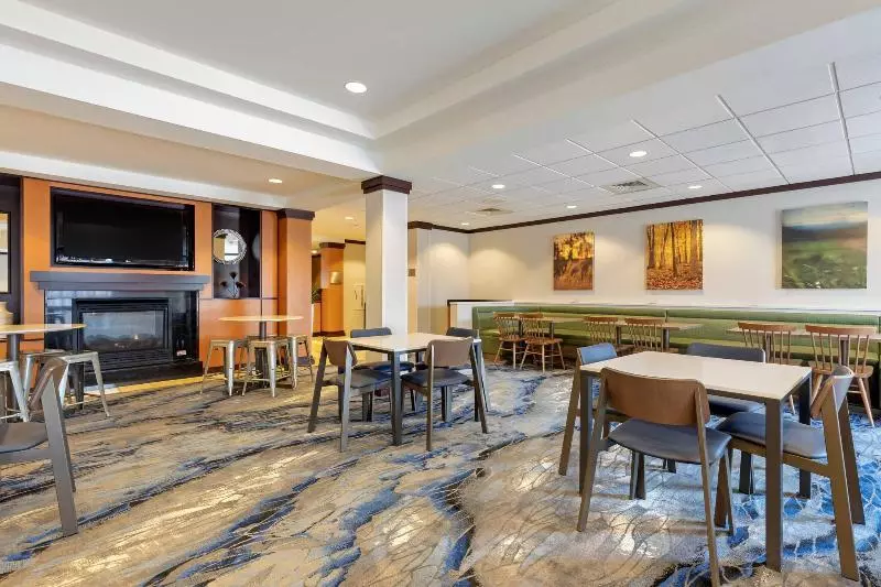 ホテル Fairfield Inn & Suites By Marriott Rockford