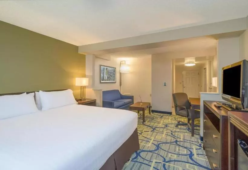Holiday Inn Express Hotel & Suites Easton, An Ihg
