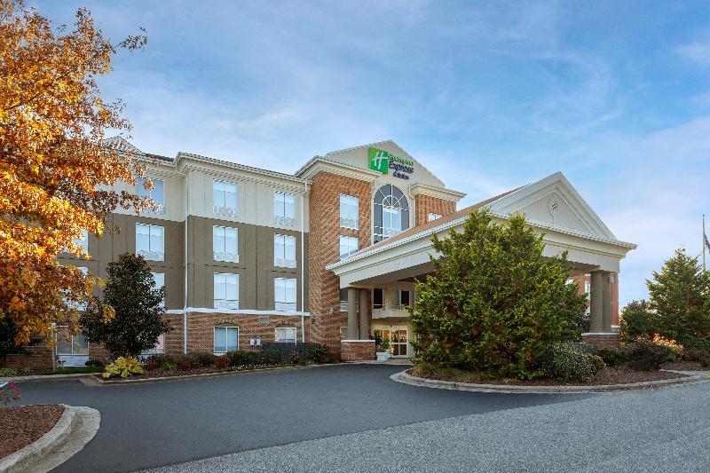 Holiday Inn Express Hotel & Suites Greensboro Airport Area, An Ihg