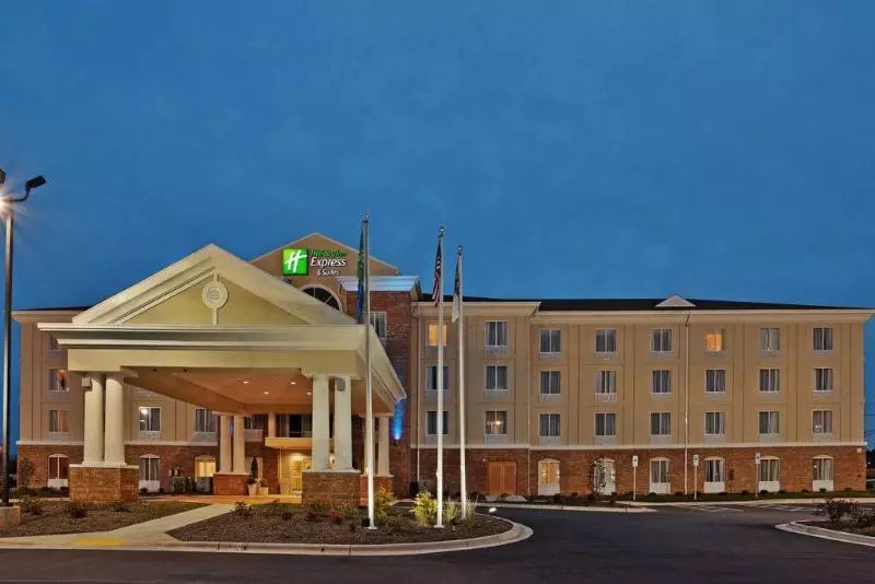 Holiday Inn Express Hotel & Suites Greensboro Airport Area, An Ihg