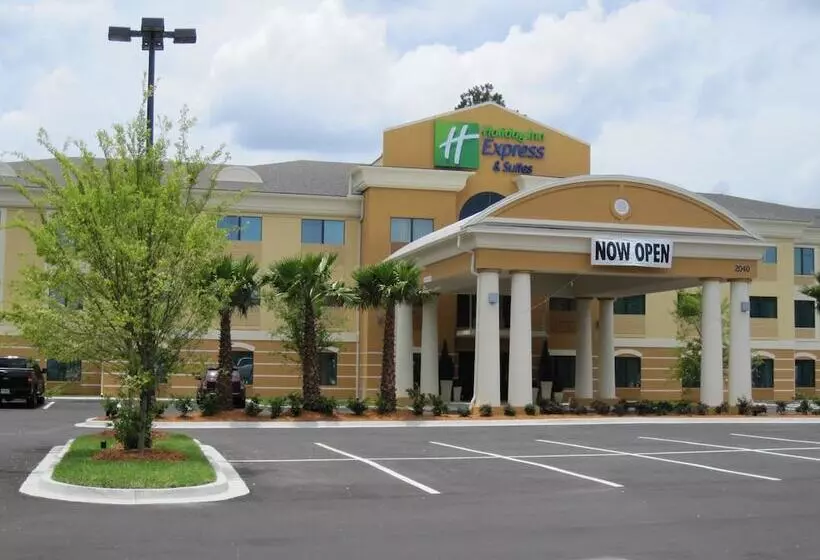 Holiday Inn Express Hotel & Suites Jacksonville Mayport / Beach, An Ihg