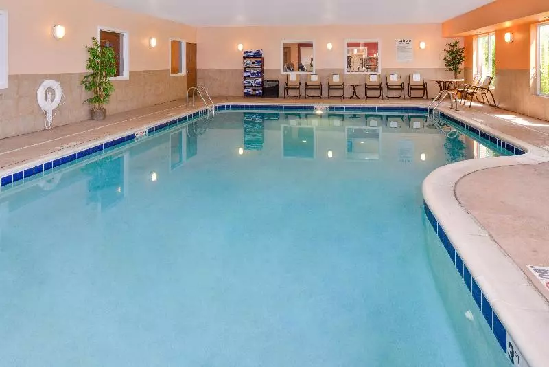 Holiday Inn Express Hotel & Suites Lancaster Lititz, An Ihg