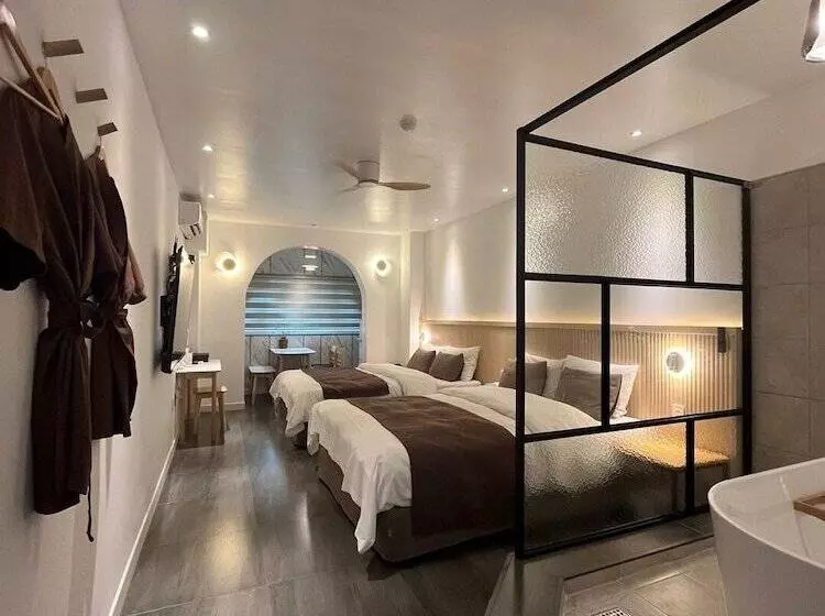 Incheon Airport Hotel Oceanside