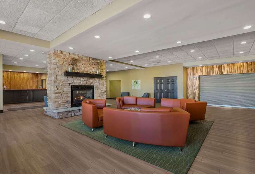 ホテル Mainstay Suites Fitchburg  Madison