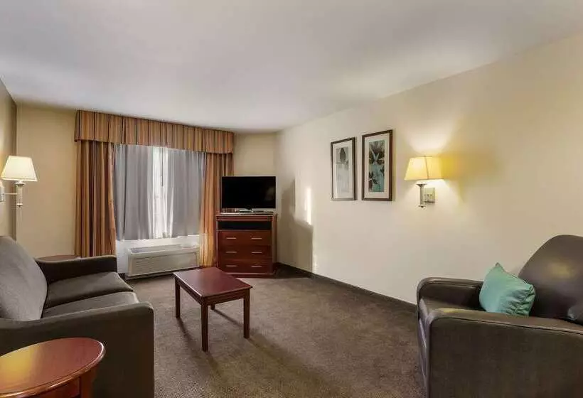 호텔 Mainstay Suites Fitchburg  Madison