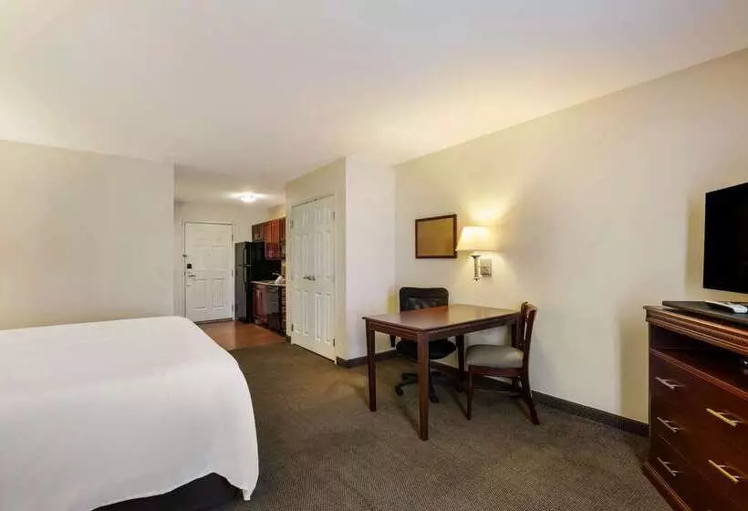 호텔 Mainstay Suites Fitchburg  Madison