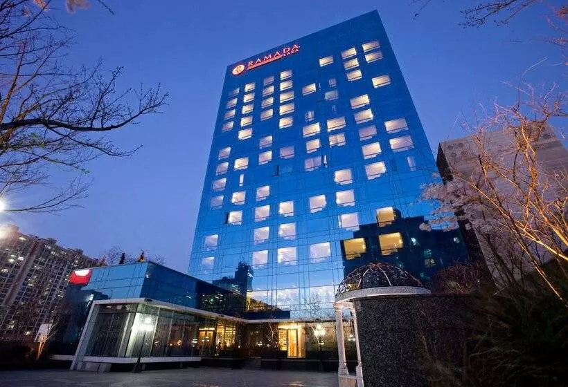 Hôtel Ramada Plaza By Wyndham Suwon