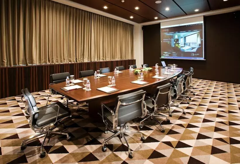 Hôtel Ramada Plaza By Wyndham Suwon