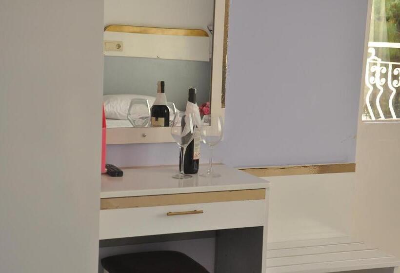 בית מלון כפרי Resitalya