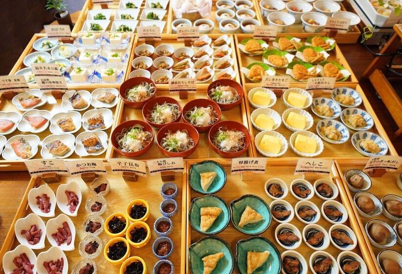 בית מלון כפרי Riverge Akebono