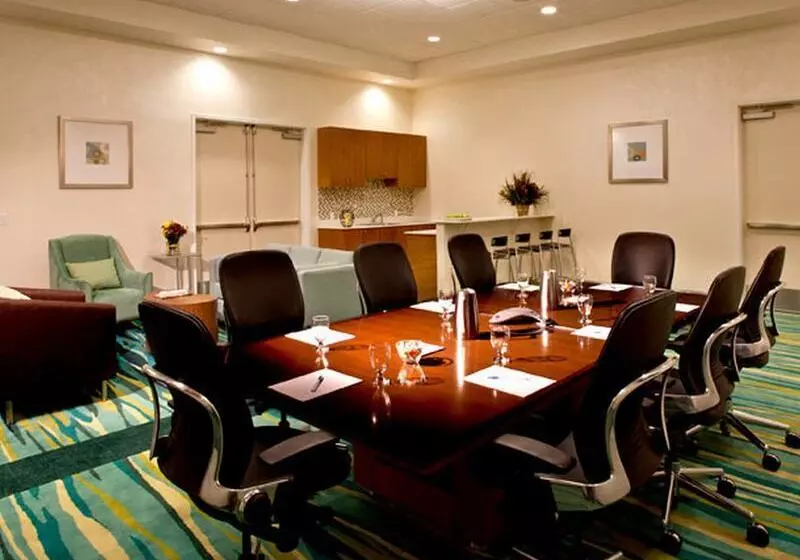 Szálloda Springhill Suites By Marriott Huntsville Downtown