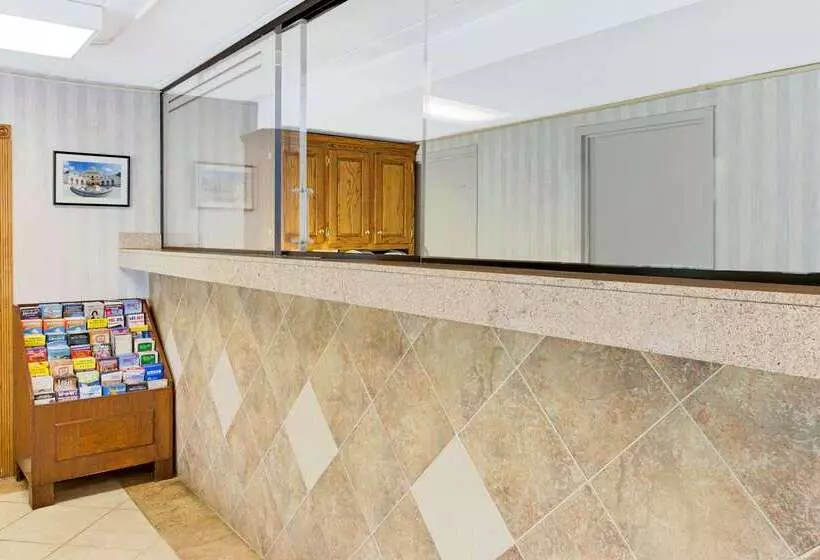 בית מלון כפרי Super 8 By Wyndham Laurel