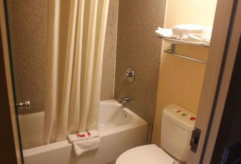 בית מלון כפרי Super 8 By Wyndham Laurel