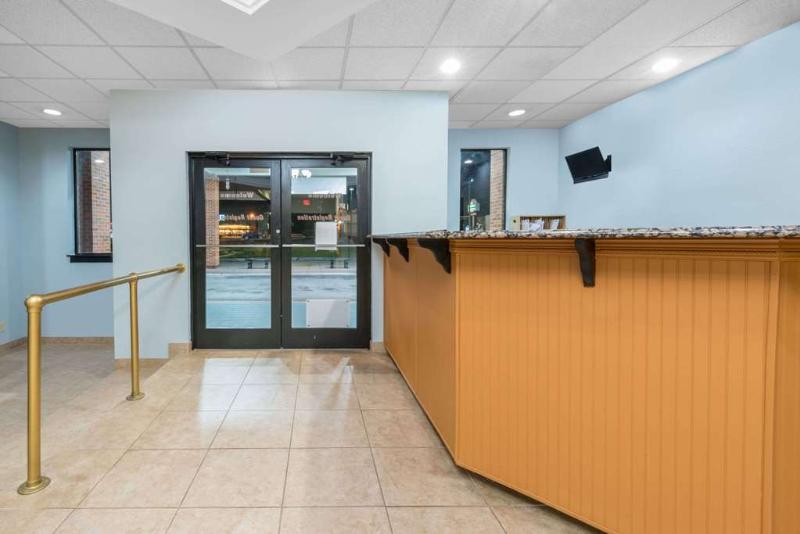 فندق Super 8 Montgomery