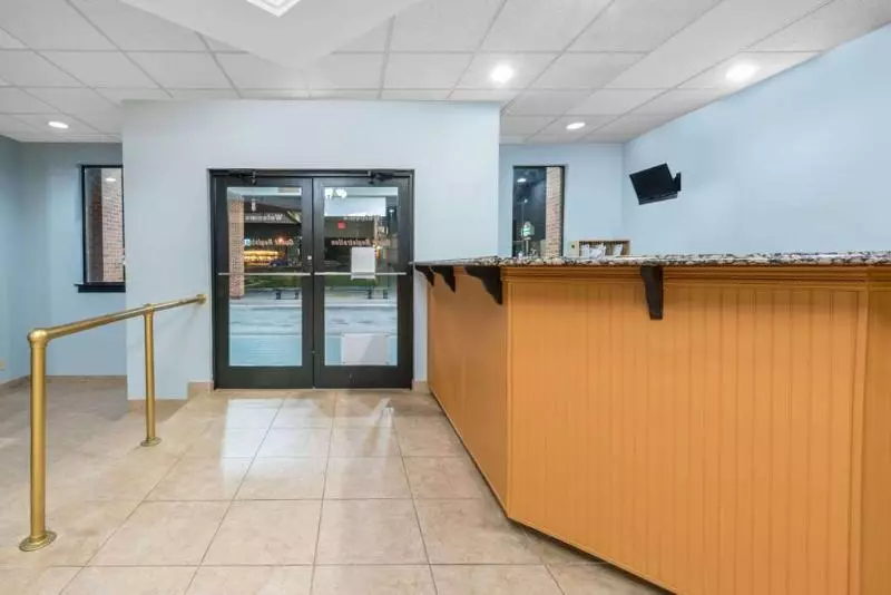 Отель Super 8 Montgomery