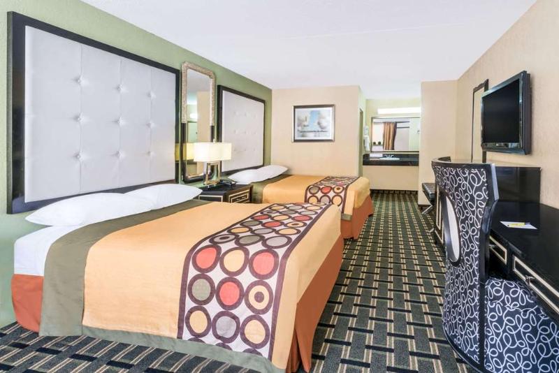 فندق Super 8 Montgomery