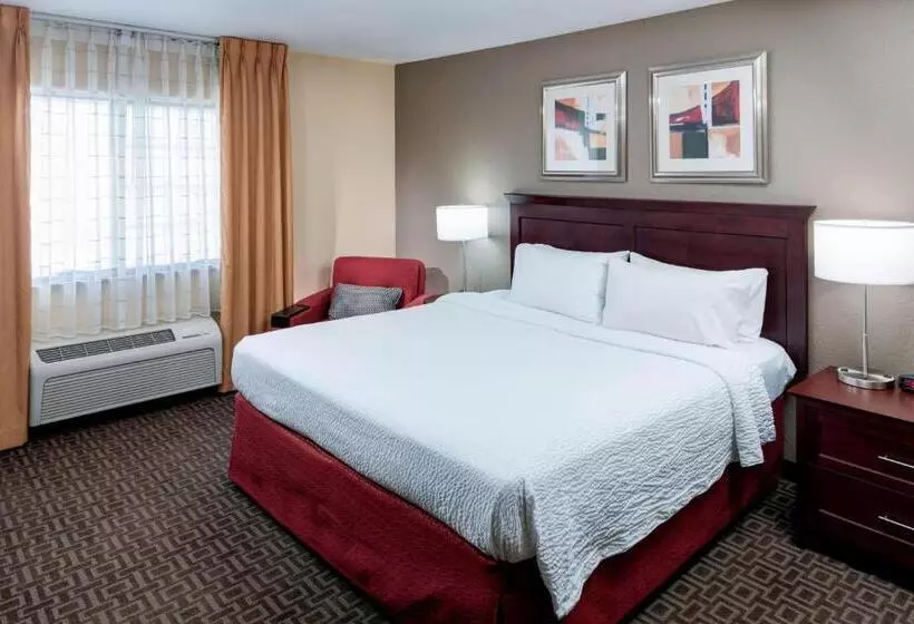 Отель Towneplace Suites By Marriott Texarkana