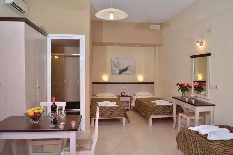 Kastro Beach Apartments