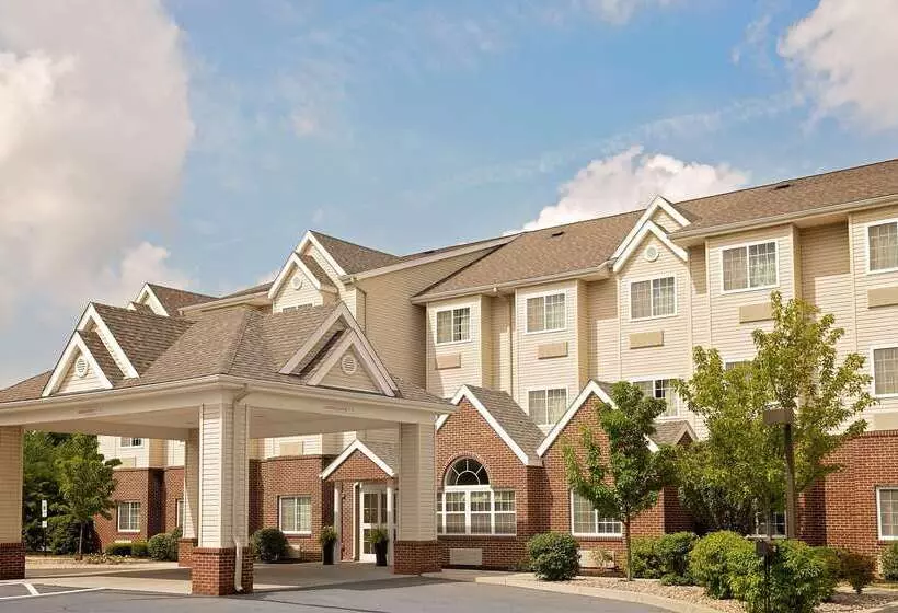 Microtel Inn And Suites By Wyndham   Geneva