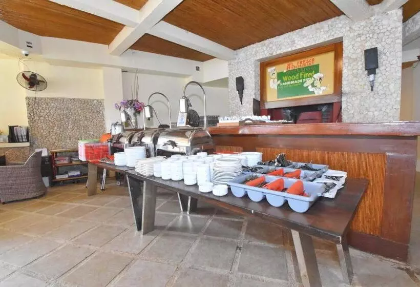 Resort Ambassador In Paradise