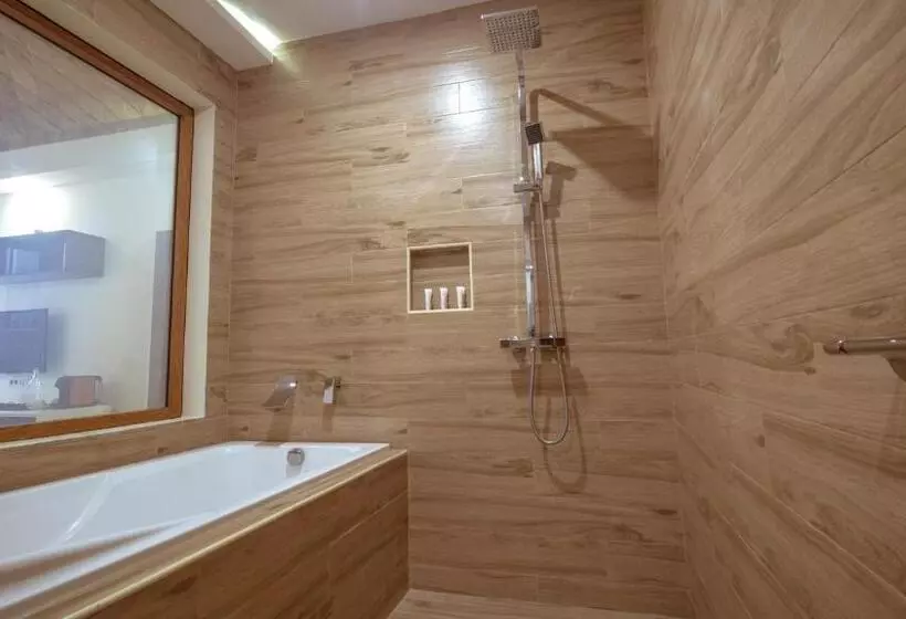 Resort Ambassador In Paradise