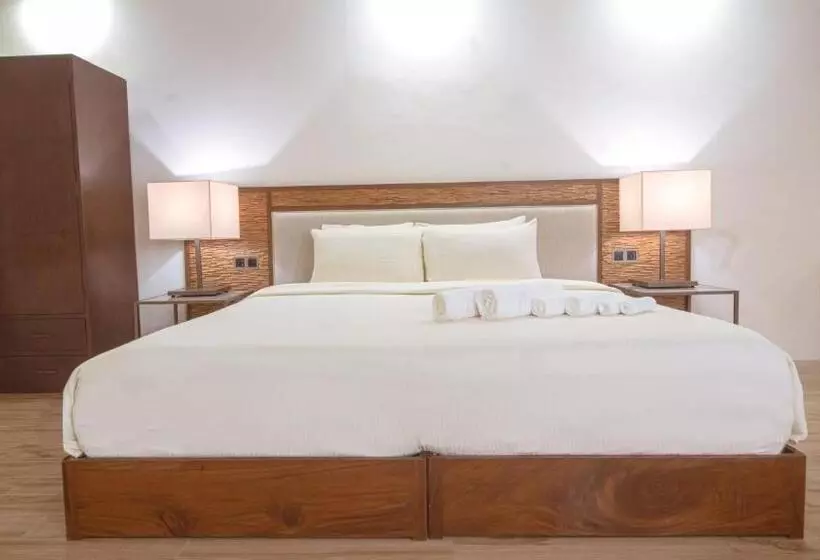 Resort Ambassador In Paradise