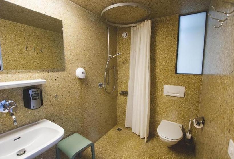 فندق صغير Auberge De La Sauge