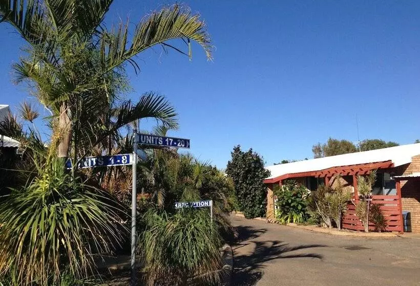 Carnarvon Central Apartments