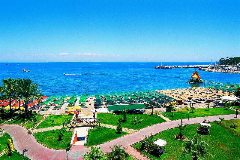 Dragos Beach Hotel