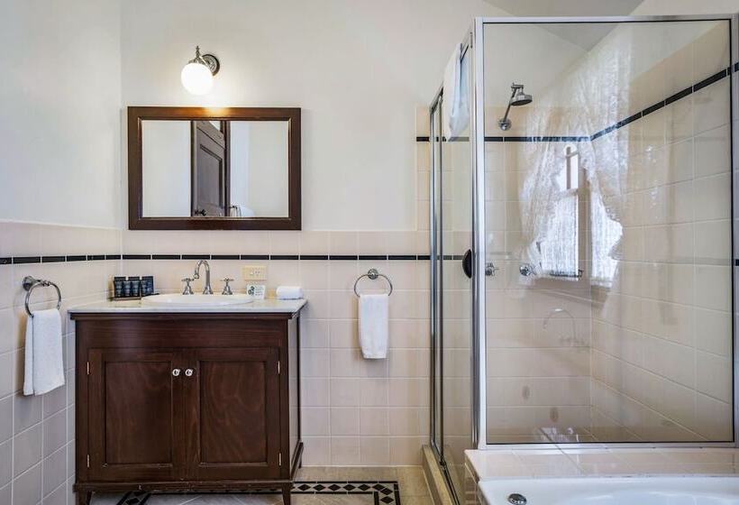 فندق Ballina Manor Boutique