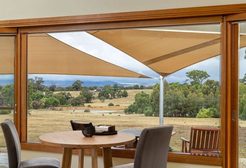 Отель Boroka Downs