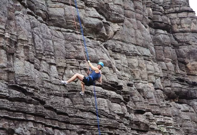 Отель Boroka Downs