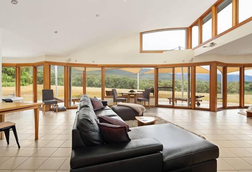 Отель Boroka Downs