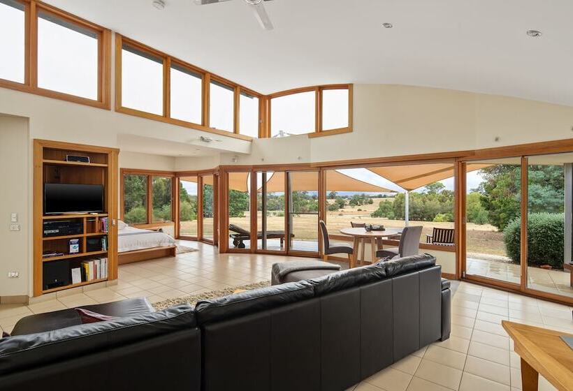 Отель Boroka Downs