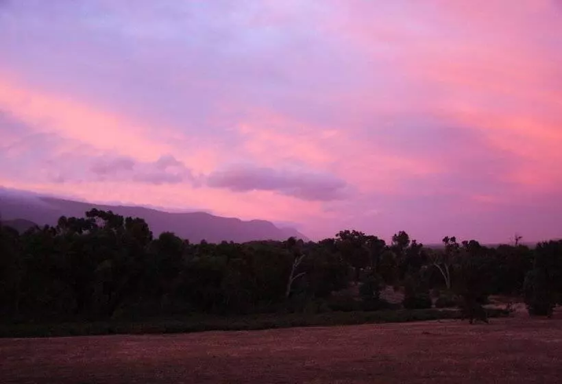 Отель Boroka Downs