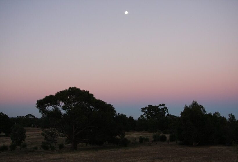 Отель Boroka Downs