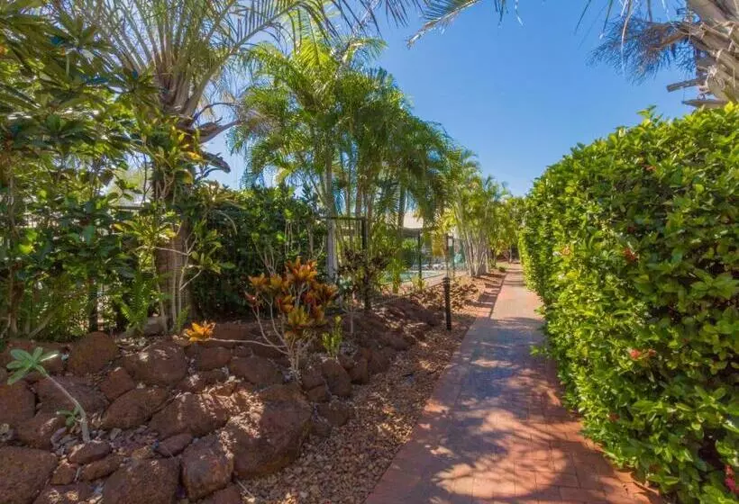בית מלון כפרי Broome Beach Resort   Cable Beach, Broome