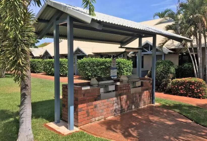 בית מלון כפרי Broome Beach Resort   Cable Beach, Broome