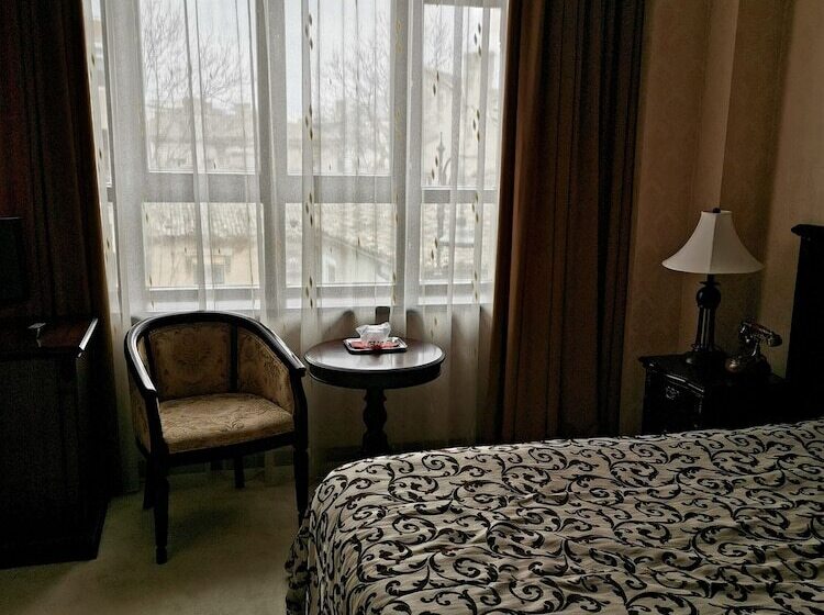 בית מלון כפרי Carol