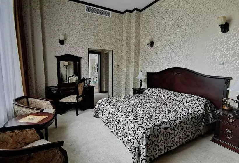 בית מלון כפרי Carol