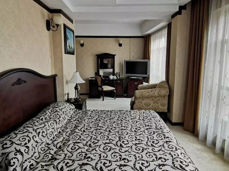 בית מלון כפרי Carol