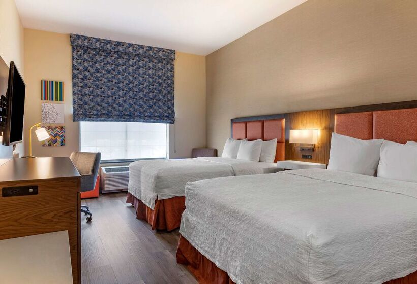 בית מלון כפרי Hampton Inn Norcocoronaeastvale