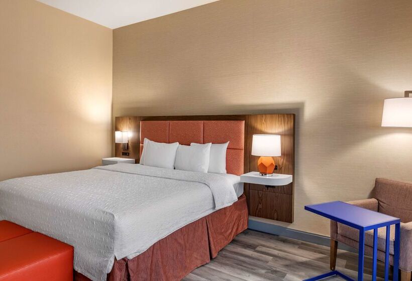 בית מלון כפרי Hampton Inn Norcocoronaeastvale