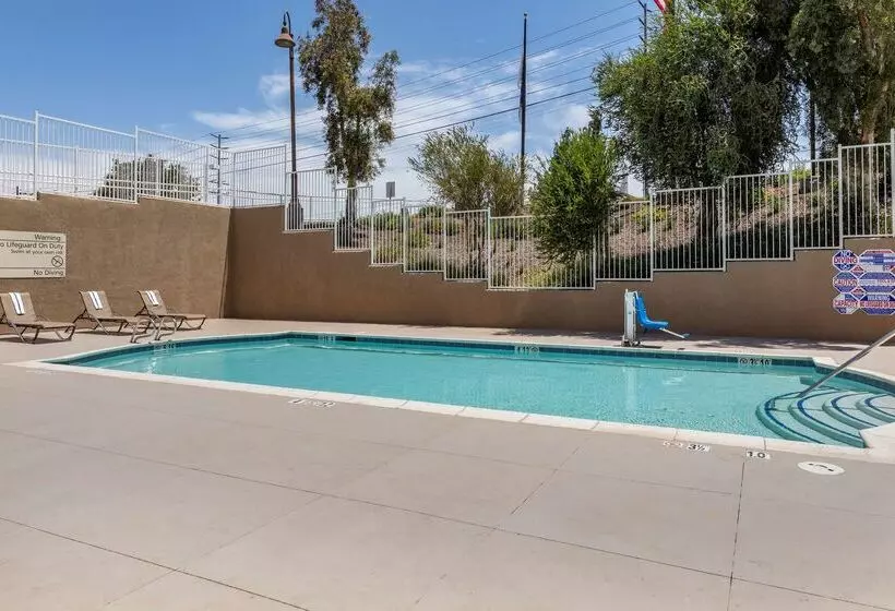 酒店 Hampton Inn Norcocoronaeastvale