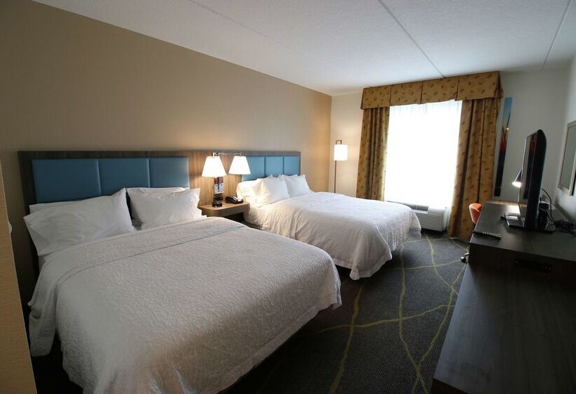 בית מלון כפרי Hampton Inn & Suites Palm Coast