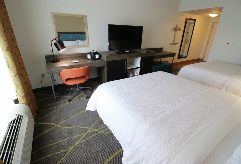 בית מלון כפרי Hampton Inn & Suites Palm Coast