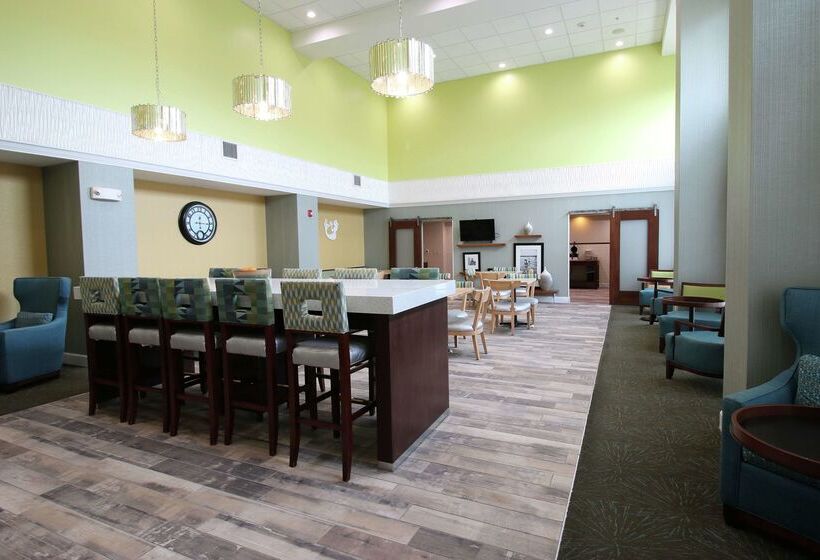 בית מלון כפרי Hampton Inn & Suites Palm Coast