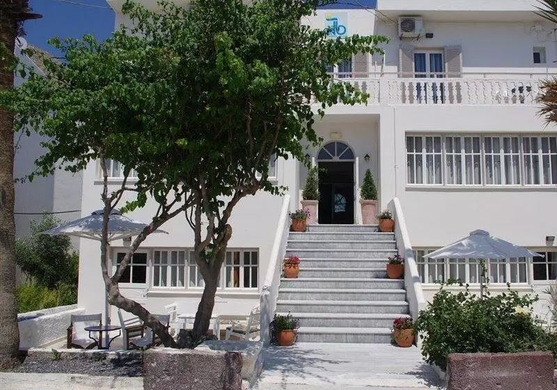 Отель Kamari Blue Boutique