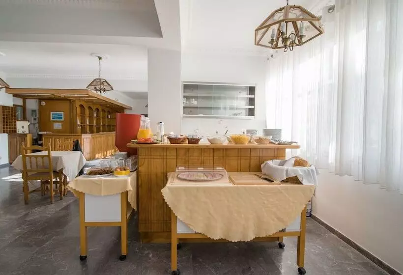 Отель Kamari Blue Boutique