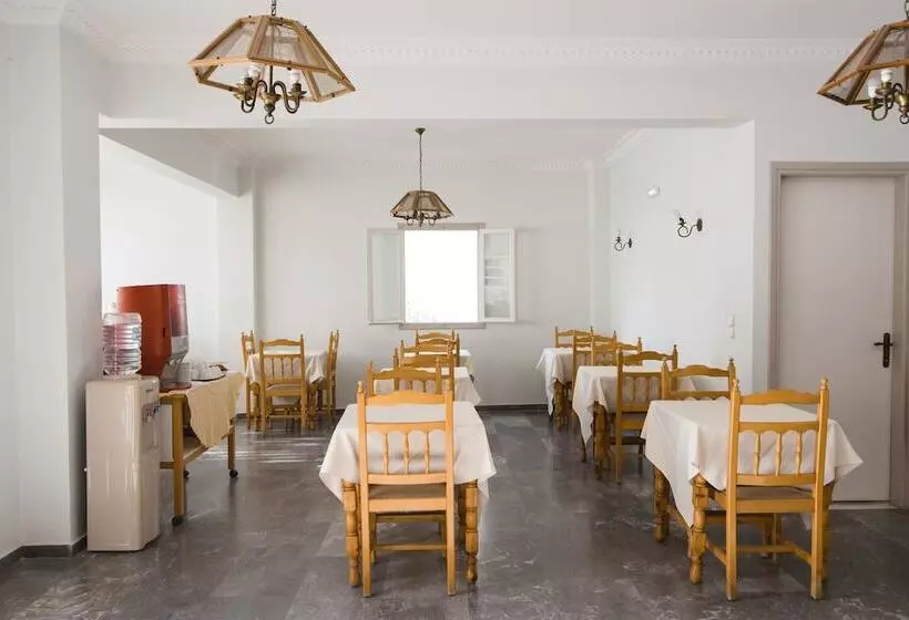 Отель Kamari Blue Boutique